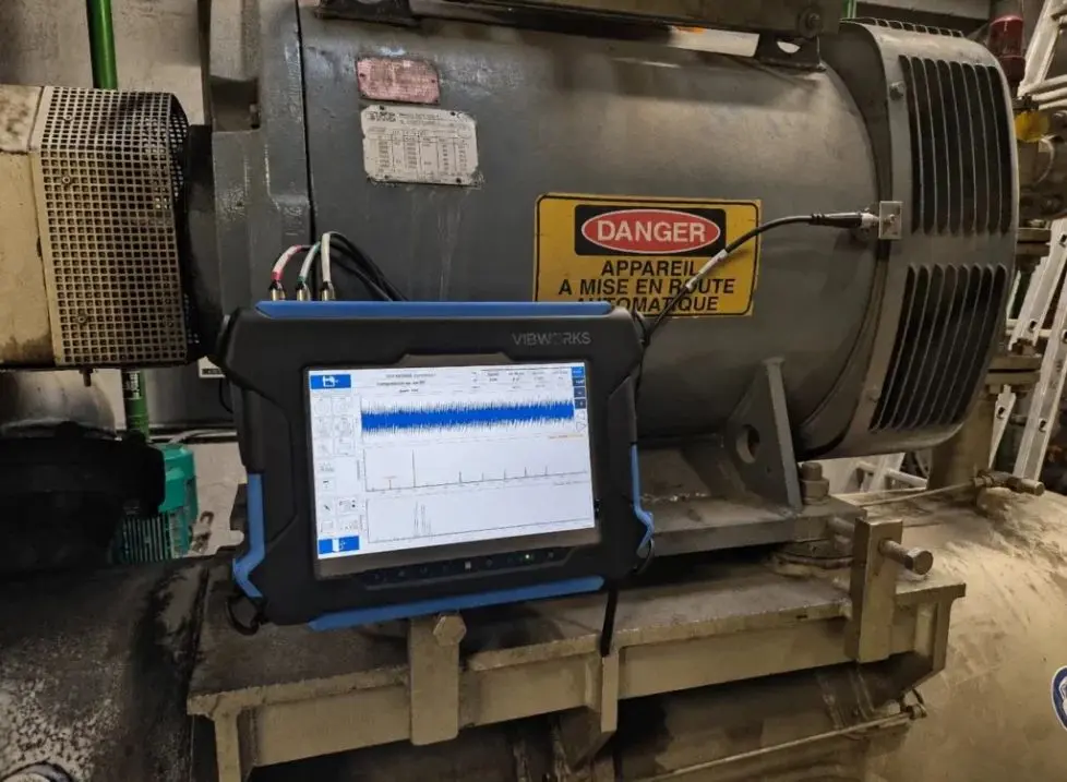 Mesure vibratoire sur les paliers d’un moteur industriel