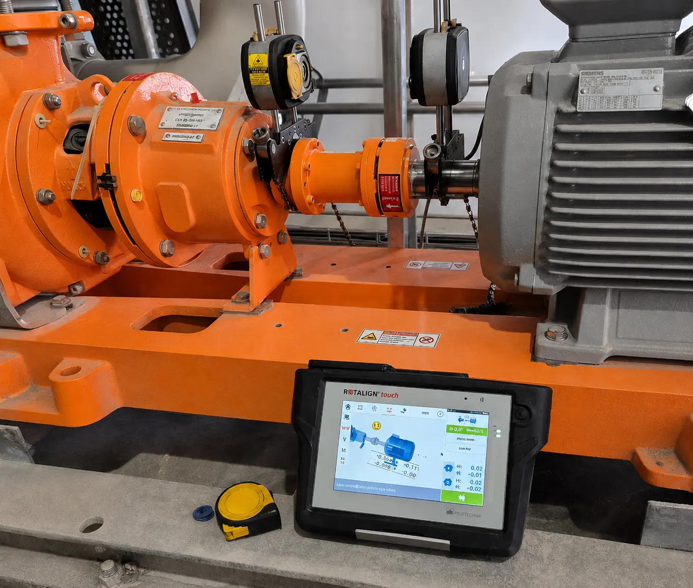 Intervention d’alignement laser sur une transmission industrielle